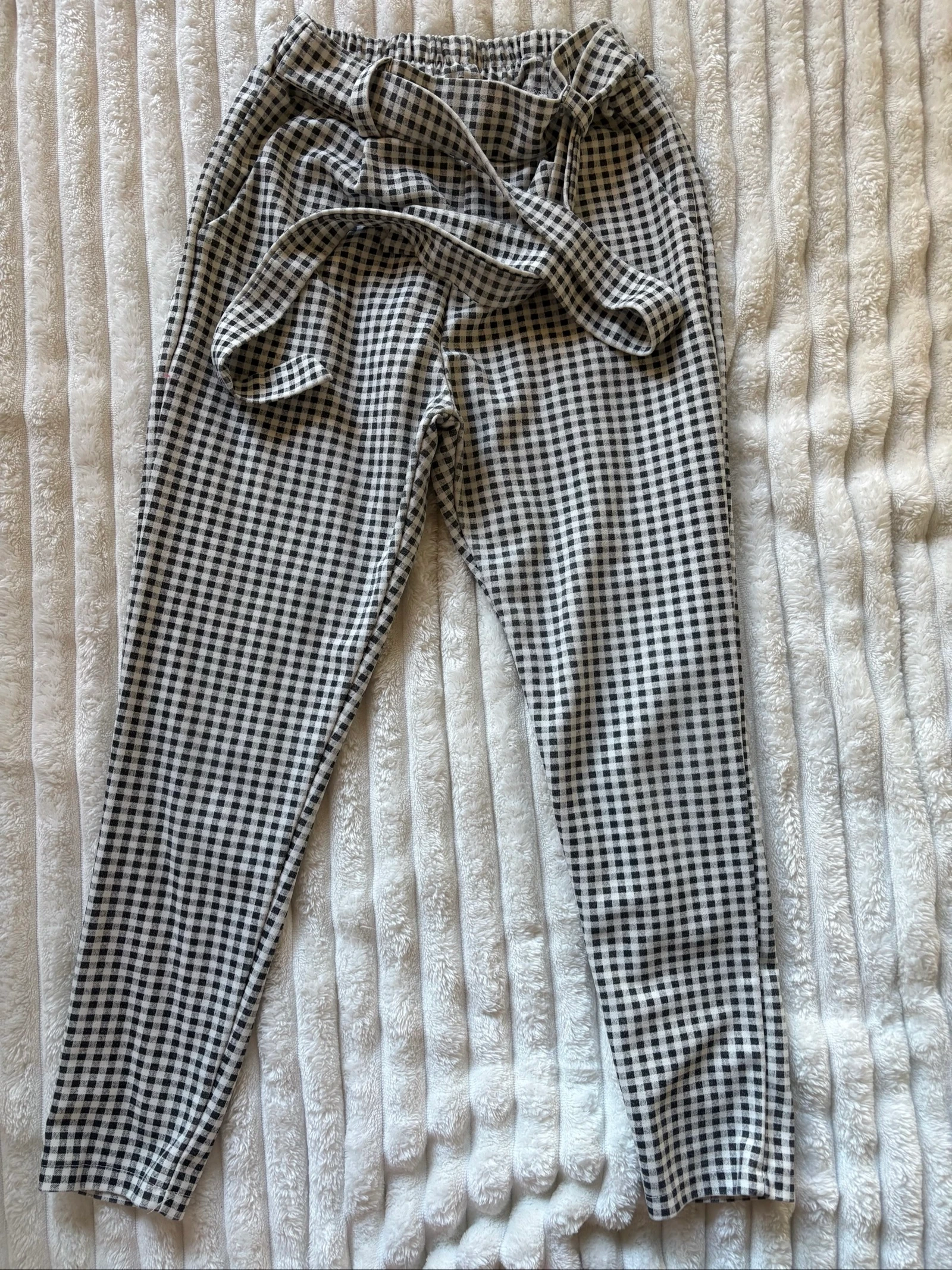Belted pants with gingham pattern – photo 2